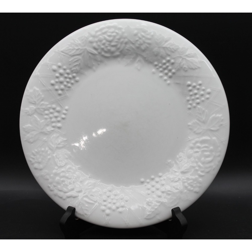 Gibson Designs Fruit Off White Dinner Plate 10.5" Embossed Replacement Piece